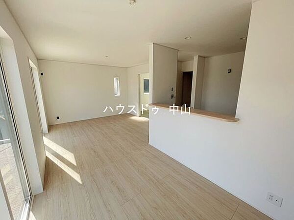 リビング/ダイニングを拡大表示