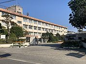 吉野東小学校吉野東小 2280m