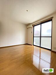 パインフィールド 205 2階1Kのリビング/ダイニング