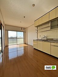 アストロ21 305 3階2DKのリビング/ダイニング