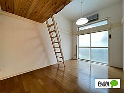 ＰｉＰｉハウス有本 102 1階1Kのリビング/ダイニング