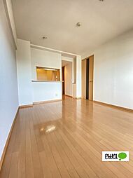 ユニ・アルス吹上プレジオ 5階2LDKのリビング/ダイニング