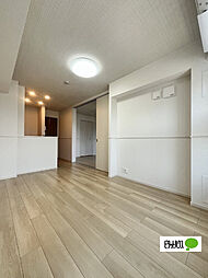 プラージュ 110 1階1LDKのリビング/ダイニング