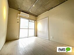 ラヴニール 106 1階1Kのリビング/ダイニング