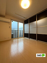 D-roomシルクマム A203 2階2DKのリビング/ダイニング