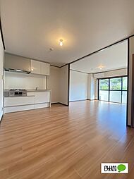 エレナ和歌浦 103 1階2LDKのリビング/ダイニング