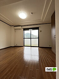 SUN  PATIOIII 205 2階1LDKのリビング/ダイニング