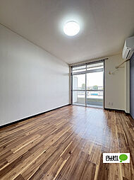 エフスタイル六十谷 303 3階1Kのリビング/ダイニング