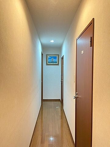 室内 久留米市諏訪野町