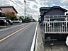 外観：前面道路含む現地写真