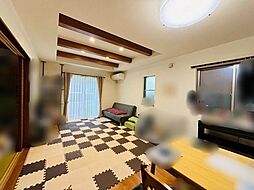 馬見塚町　中古戸建 4LDKのリビング/ダイニング