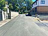 外観：前面道路含む現地写真