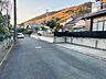 外観：前面道路含む現地写真