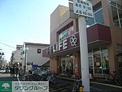 ライフ東向島店 徒歩14分。スーパー 1070m