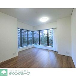 ザ・パークハウス三田ガーデン タワー棟 2階3LDKのリビング/ダイニング