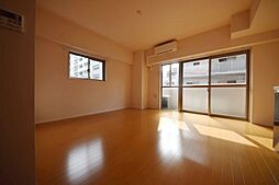 キャメルプレイス 2階1LDKのリビング/ダイニング