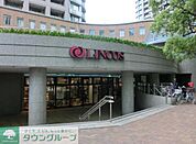 リンコス 徒歩9分。 670m