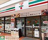 セブンイレブン江東門前仲町1丁目店 徒歩1分。コンビニ 60m