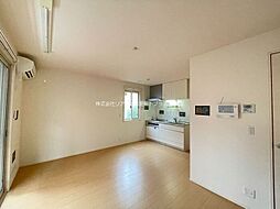 ケイ・シュウホウ A103 1階2LDKのリビング/ダイニング