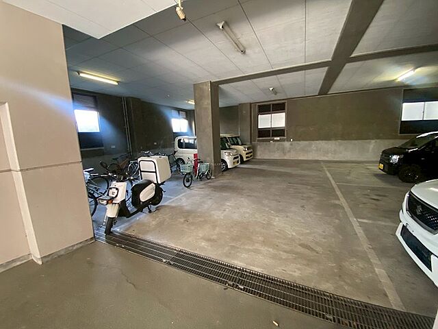 駐車場