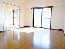 エクセレント常盤　1匹可　P有 202 2階3LDKのリビング/ダイニング