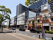 ヤオコー 武蔵浦和店＆ザ　マーケットプライス（450m）