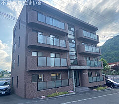 北海道札幌市南区石山一条5丁目（賃貸マンション2LDK・2階・56.64㎡） その1