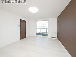 レストヒルズＳ32 3階2LDKのリビング/ダイニング