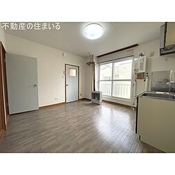 フジハウスII 2階2DKのリビング/ダイニング