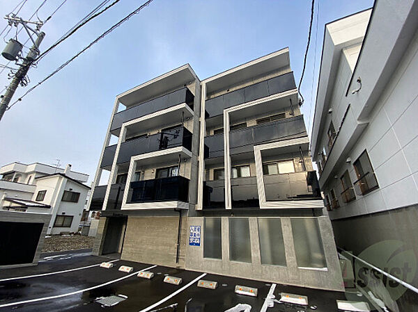 北海道札幌市西区八軒三条西2丁目(賃貸マンション1LDK・2階・37.14㎡)の写真 その1