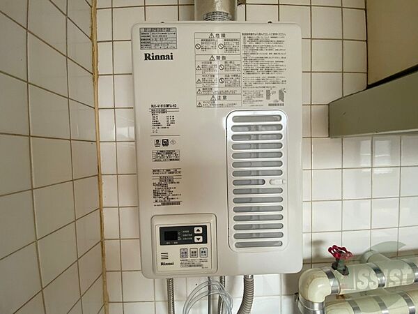 画像22:シンプルなタイプの給湯器なので操作も簡単！