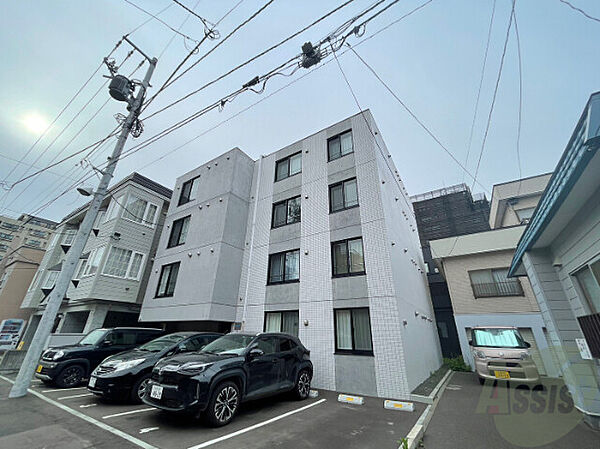 北海道札幌市中央区南五条西18丁目(賃貸マンション1LDK・2階・30.72㎡)の写真 その1