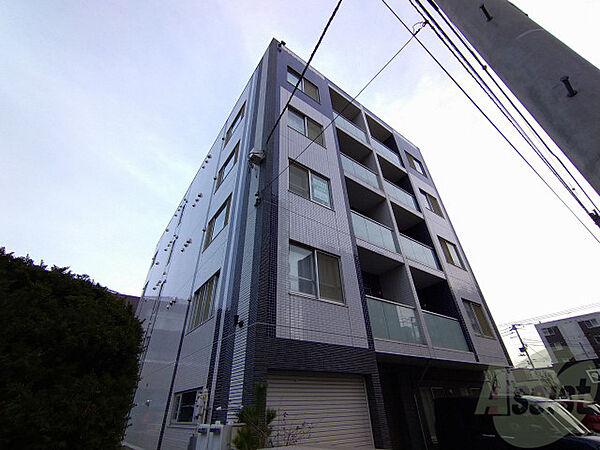 北海道札幌市中央区南十六条西6丁目(賃貸マンション1LDK・5階・44.01㎡)の写真 その1