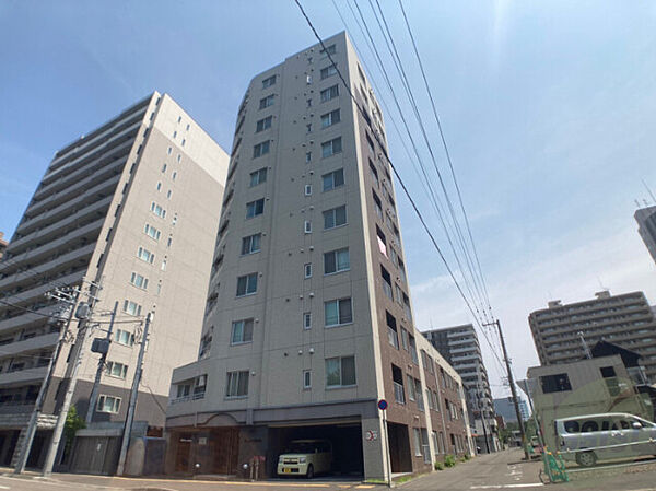 北海道札幌市中央区北二条西13丁目(賃貸マンション2LDK・11階・36.25㎡)の写真 その1