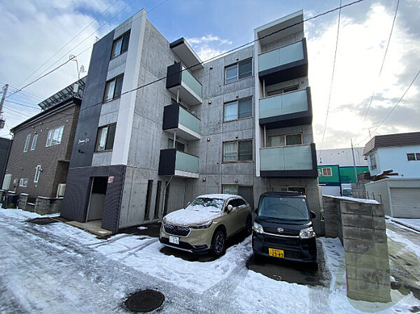 北海道札幌市中央区南二十二条西9丁目(賃貸マンション1LDK・3階・34.85㎡)の写真 その1