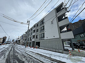 Garden Terrace N8  ｜ 北海道札幌市東区北八条東5丁目（賃貸マンション1LDK・4階・60.57㎡） その1