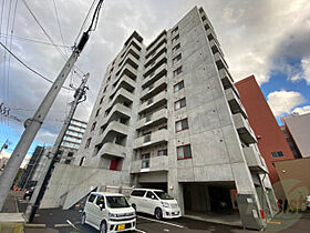 北海道札幌市中央区南十一条西7丁目（賃貸マンション1LDK・3階・32.48㎡） その1