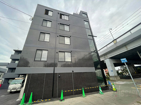 メニーズコート新道東タワー