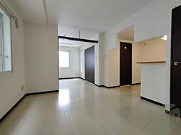 タカライーストプレイス 3階1LDKのリビング/ダイニング