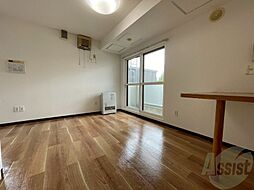 エクシード美香保 3階1Kのリビング/ダイニング