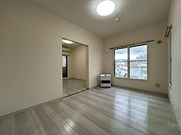 札幌市営東西線 西18丁目駅 徒歩15分の賃貸マンション 5階1LDKのリビング/ダイニング