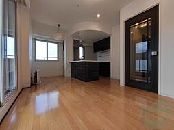 札幌市営東西線 西28丁目駅 徒歩8分の賃貸マンション 6階2LDKのリビング/ダイニング