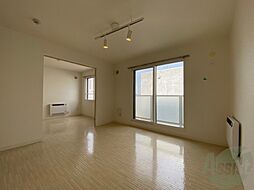 札幌市営東西線 バスセンター前駅 徒歩7分の賃貸マンション 4階1LDKのリビング/ダイニング