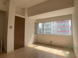 札幌市営東西線 西11丁目駅 徒歩5分の賃貸マンション 5階1LDKのリビング/ダイニング