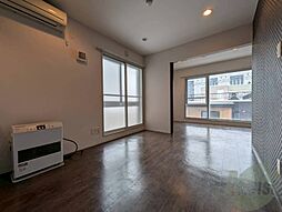 札幌市営東西線 西11丁目駅 徒歩8分の賃貸マンション 4階1LDKのリビング/ダイニング