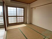 5.8帖の和室です。和室はやっぱり落ち着きますね。