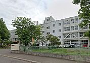 札幌市立みどり小学校 1177m