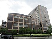 私立関西大学高槻ミューズキャンパス 徒歩32分。 2530m