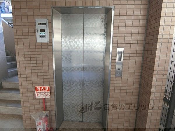 画像10:エレベーター