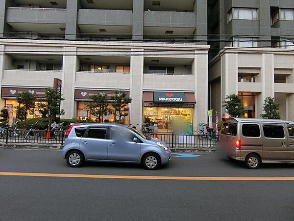 画像30:スーパーマルヤス茨木駅前店 徒歩16分。徒歩15分。 1250m